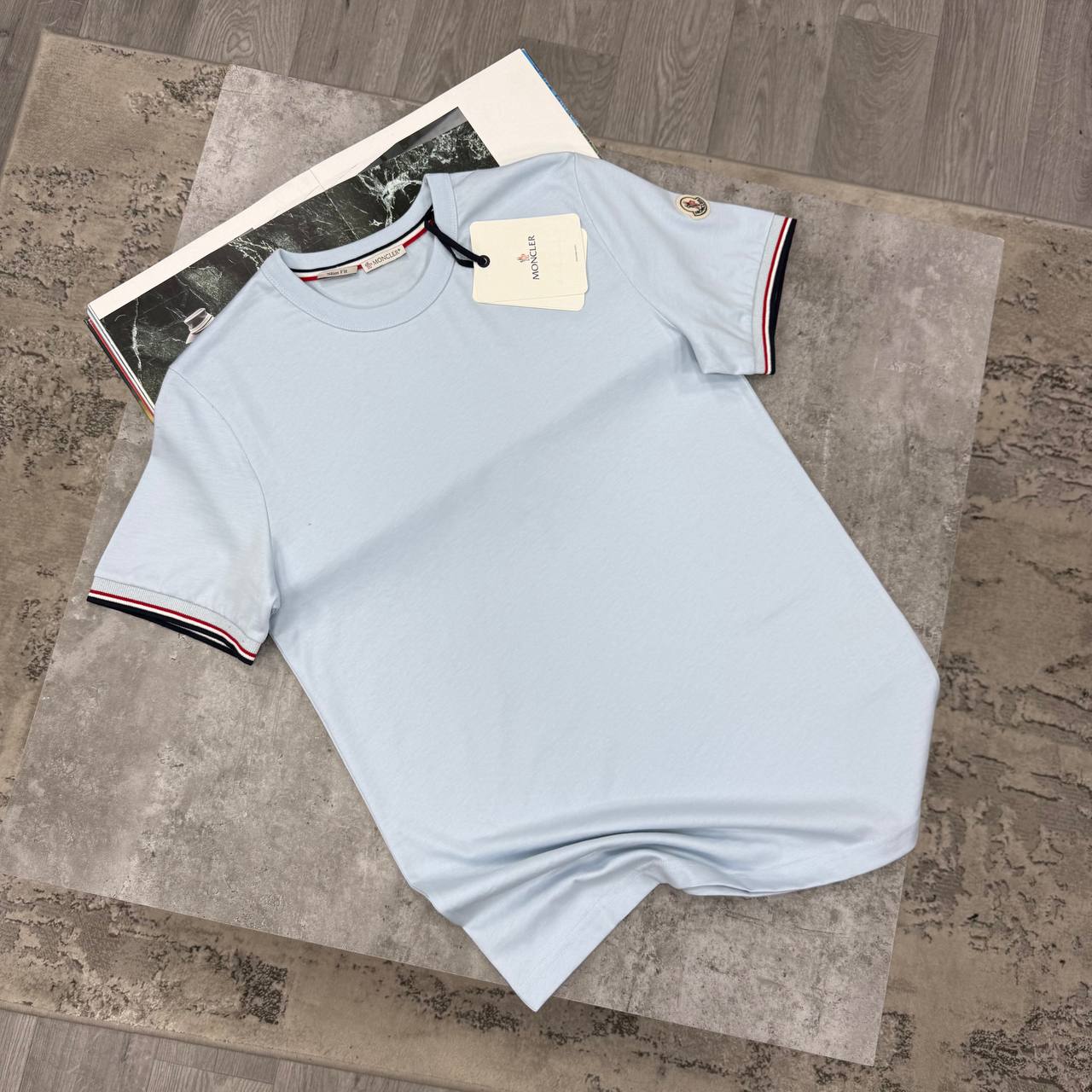 MNCLR TRICOLOR TRIMMED TSHIRT - SKYBLUE