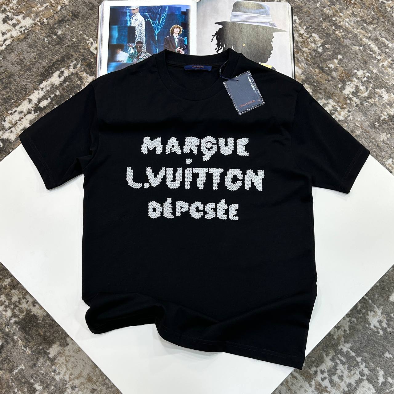 LVE TSHIRT - BLACK