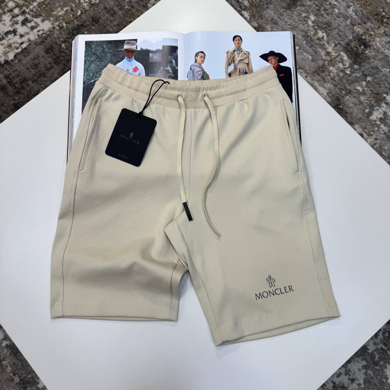 MNCLR DRAWSTRING SHORTS - BEIGE