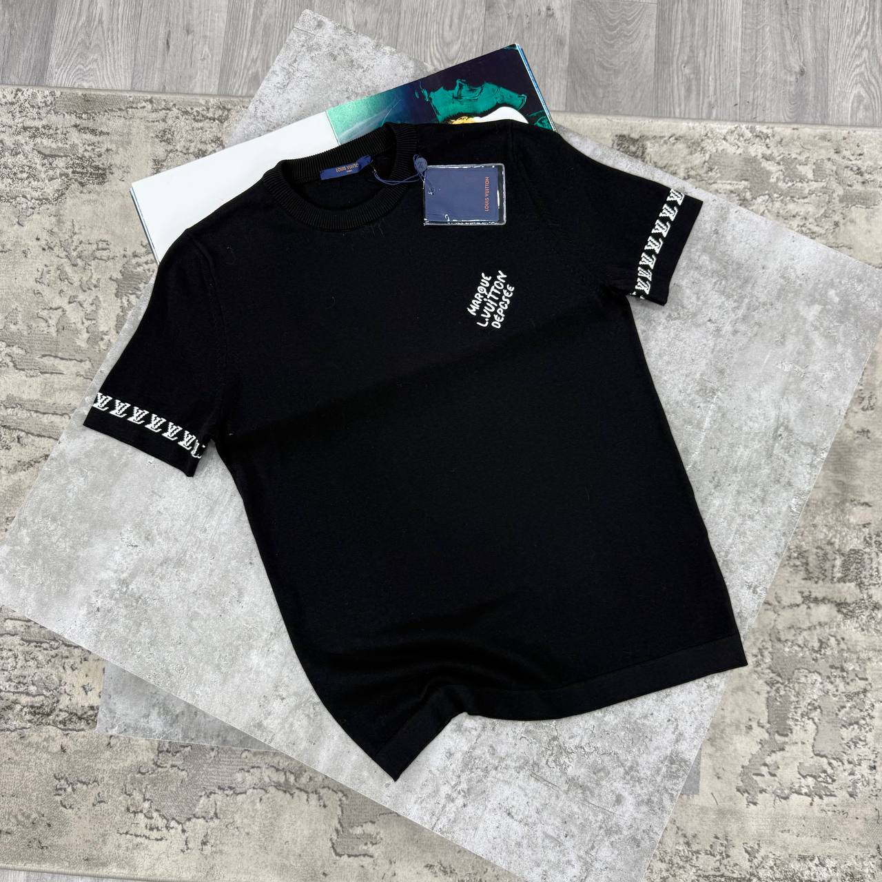 LVE TSHIRT - BLACK