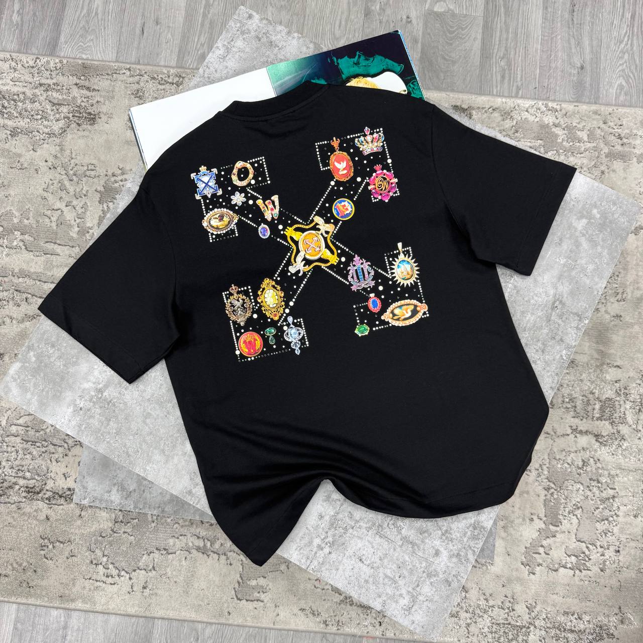 OW TSHIRT - BLACK