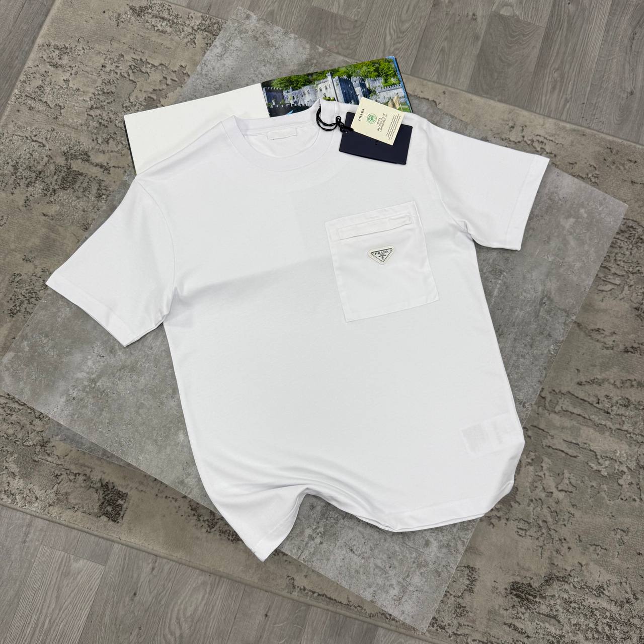 PDA POCKET T SHIRT - WHITE