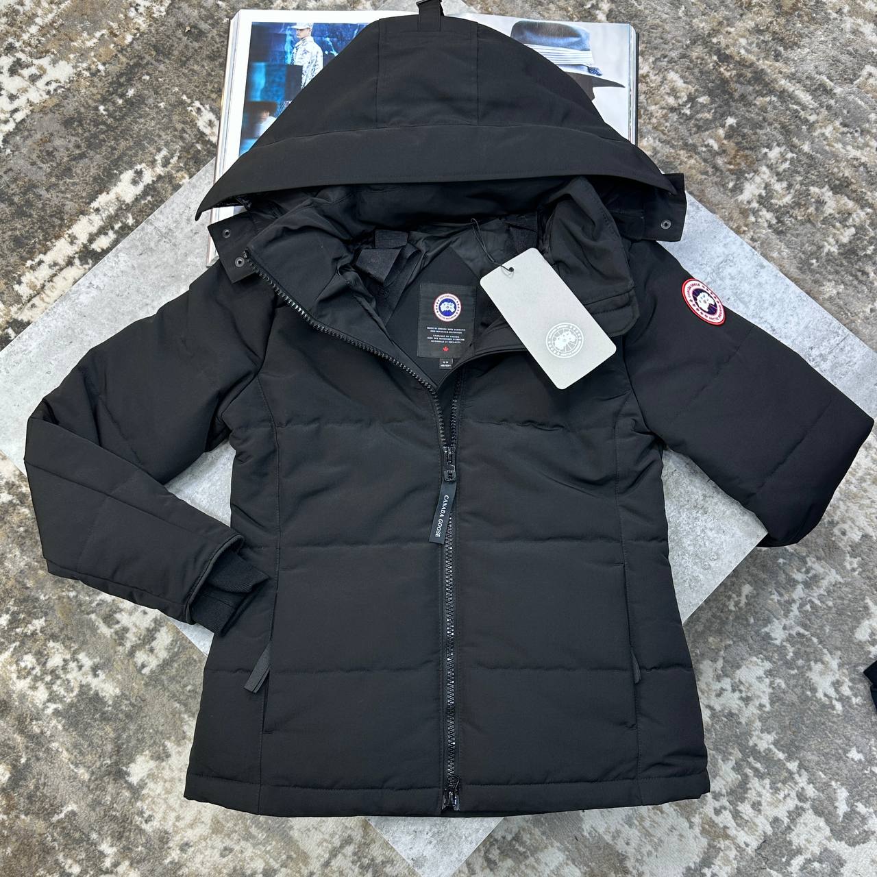 CG WOMEN CHELSEA PARKA - BLACK