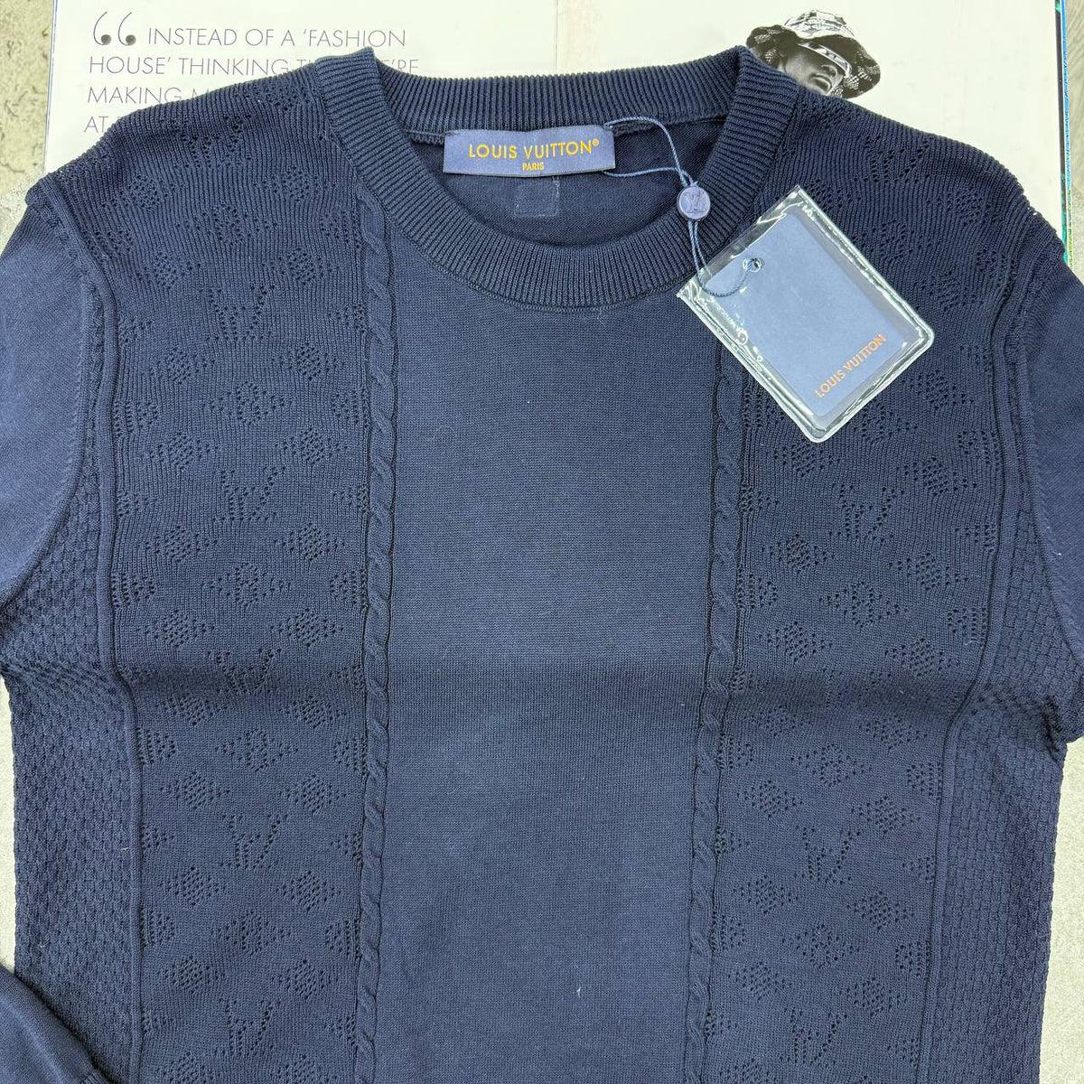 LVE KNITTED JUMPER - NAVY