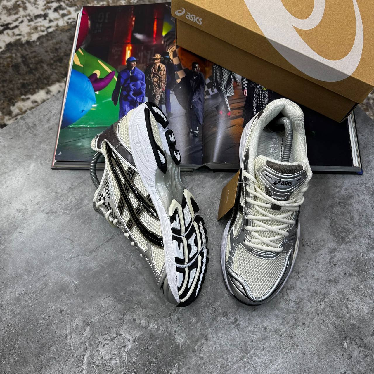ACS GEL TRAINERS - SILVER / BLACK