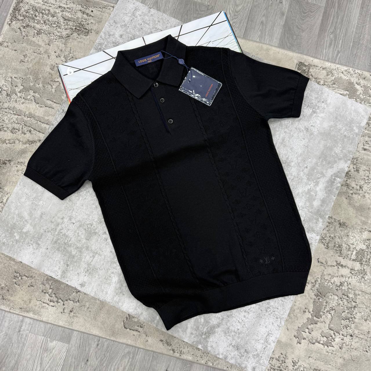 LVE SHORT SLEEVED POLO - BLACK