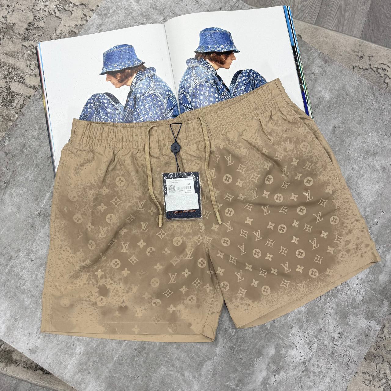 LVE SILK SWIM SHORTS - BEIGE