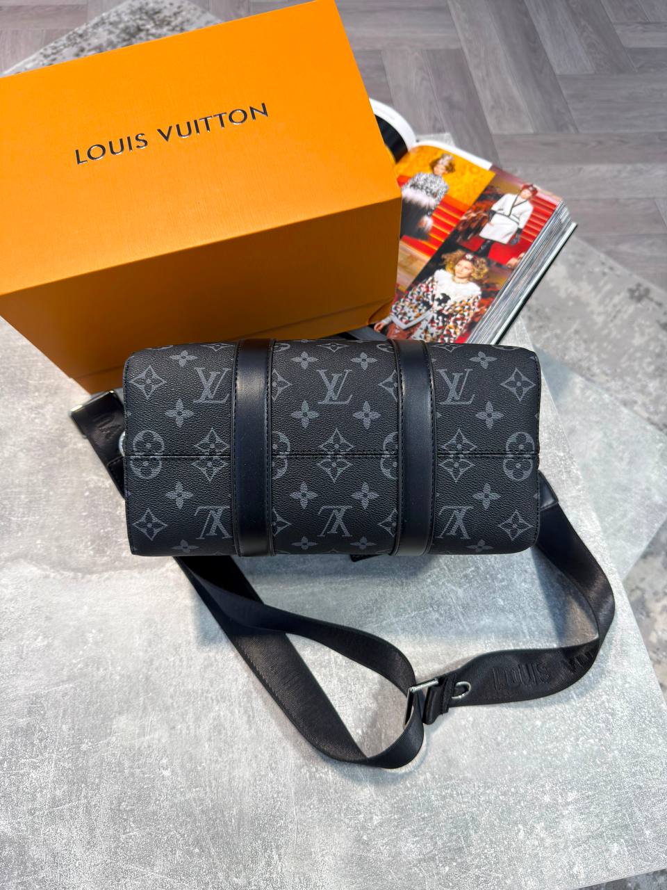 LVE KEEPALL CITY BAG - BLACK