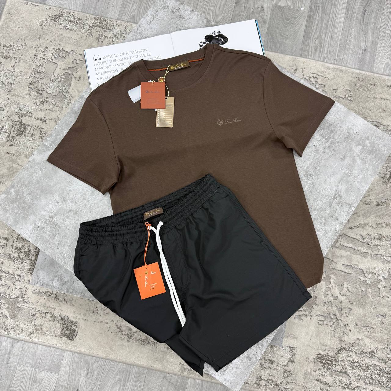 LORO T SHIRT - BROWN