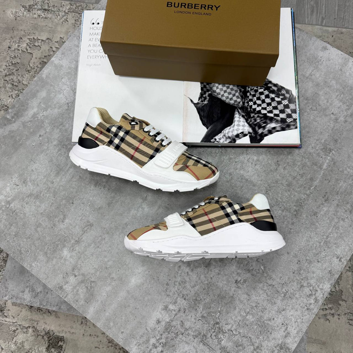 BBR CHECK SUEDE LEATHER SNEAKERS - WHITE