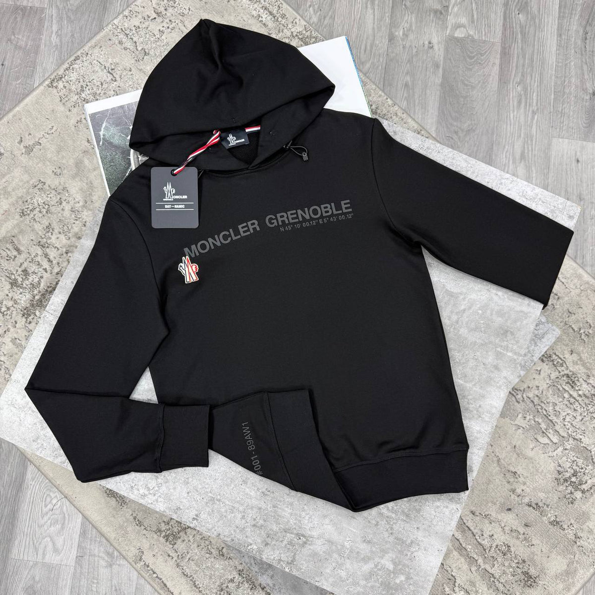 MNCLR GRENOBLE HOODIE - BLACK