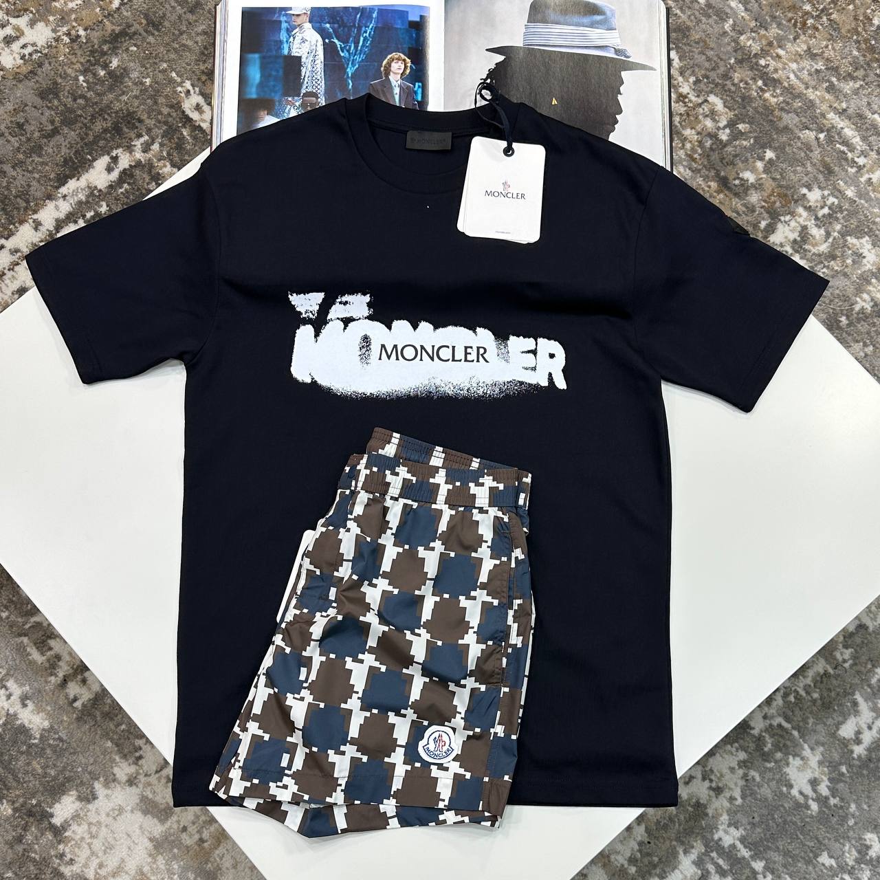 MNCLR GRAFFITI PAINT TSHIRT - NAVY