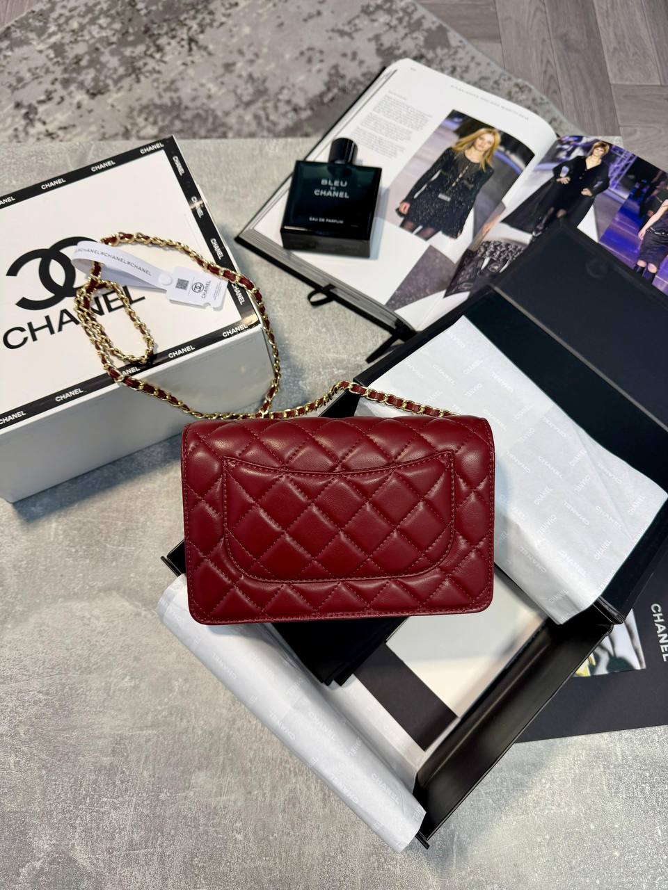 CHNL QUILTED WALLET BAG - RED