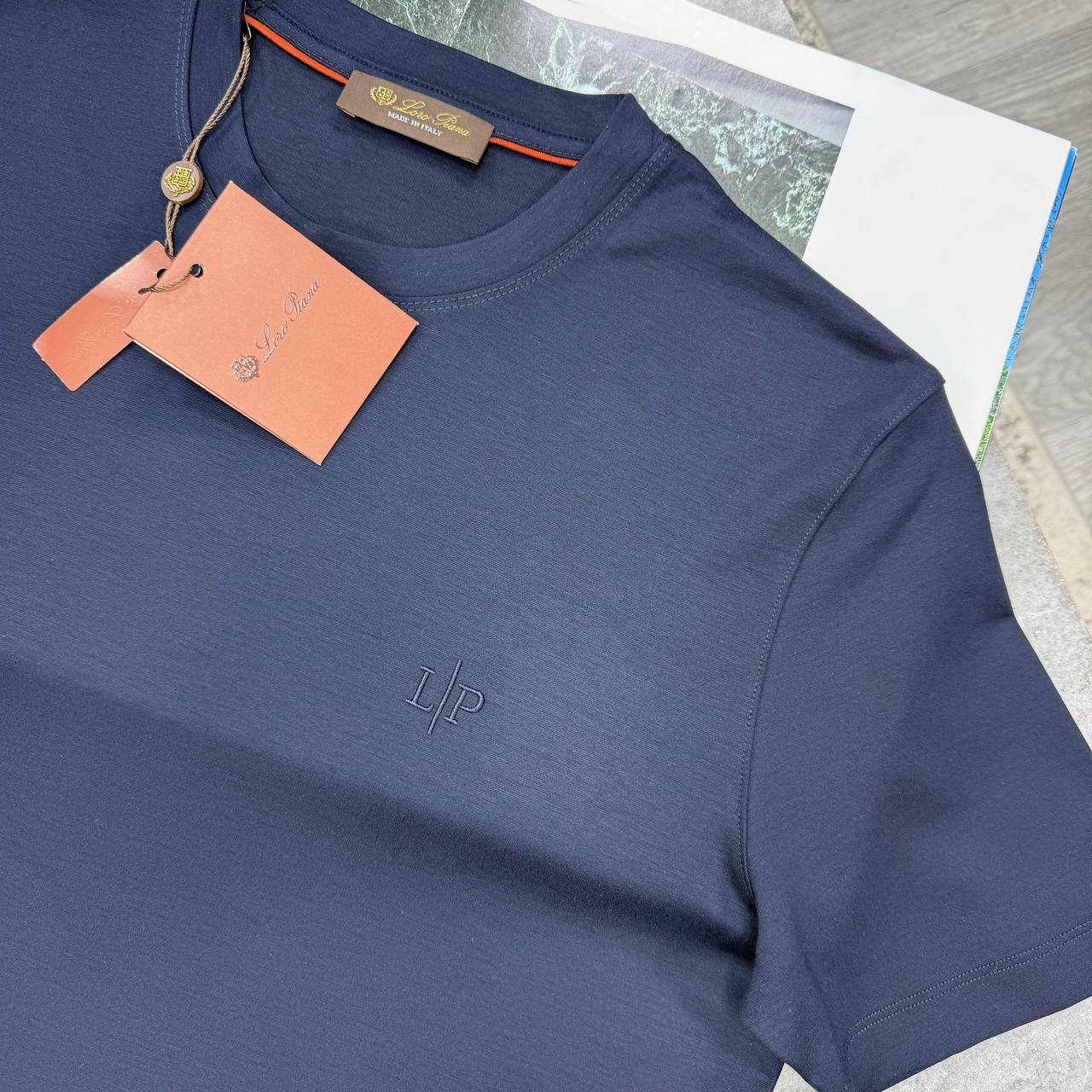 LORO CREWNECK TSHIRT - NAVY
