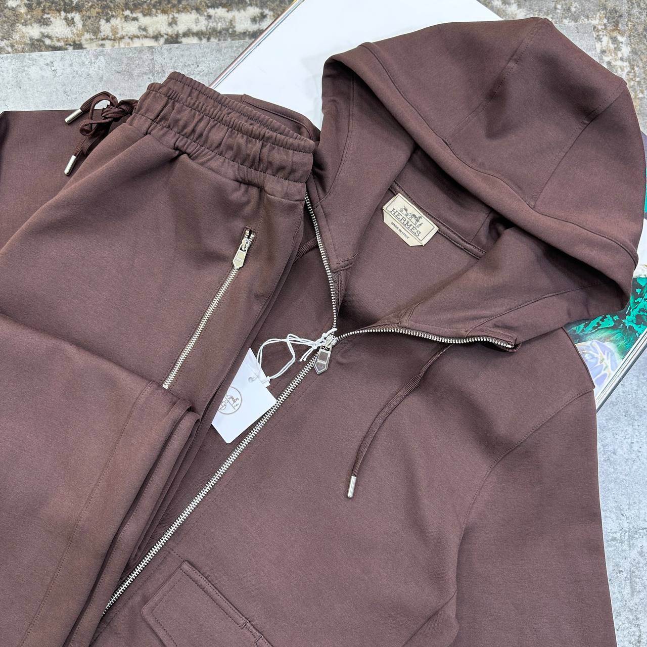 H TRACKSUIT - BROWN