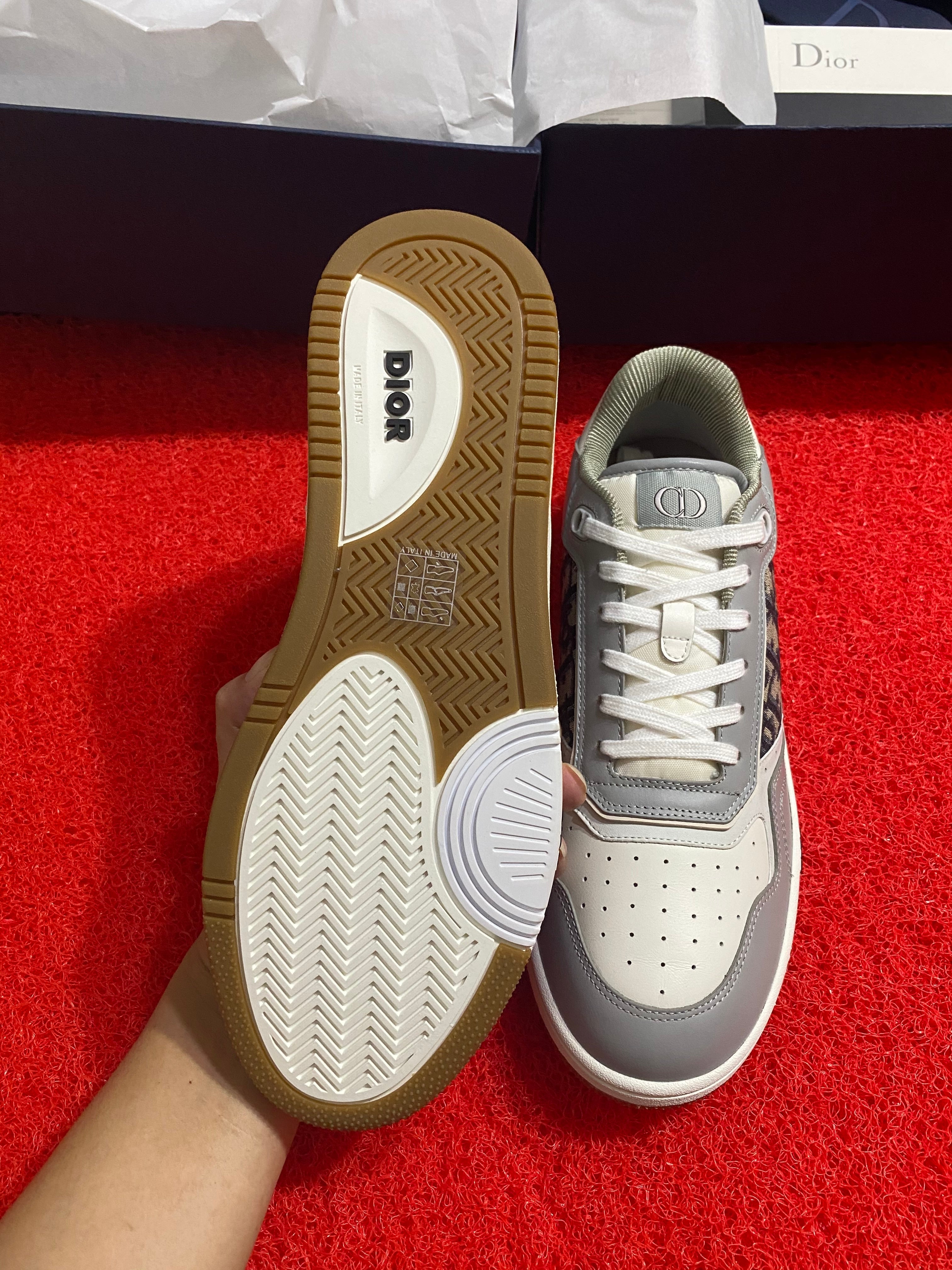 B27 TRAINER - GREY / WHITE