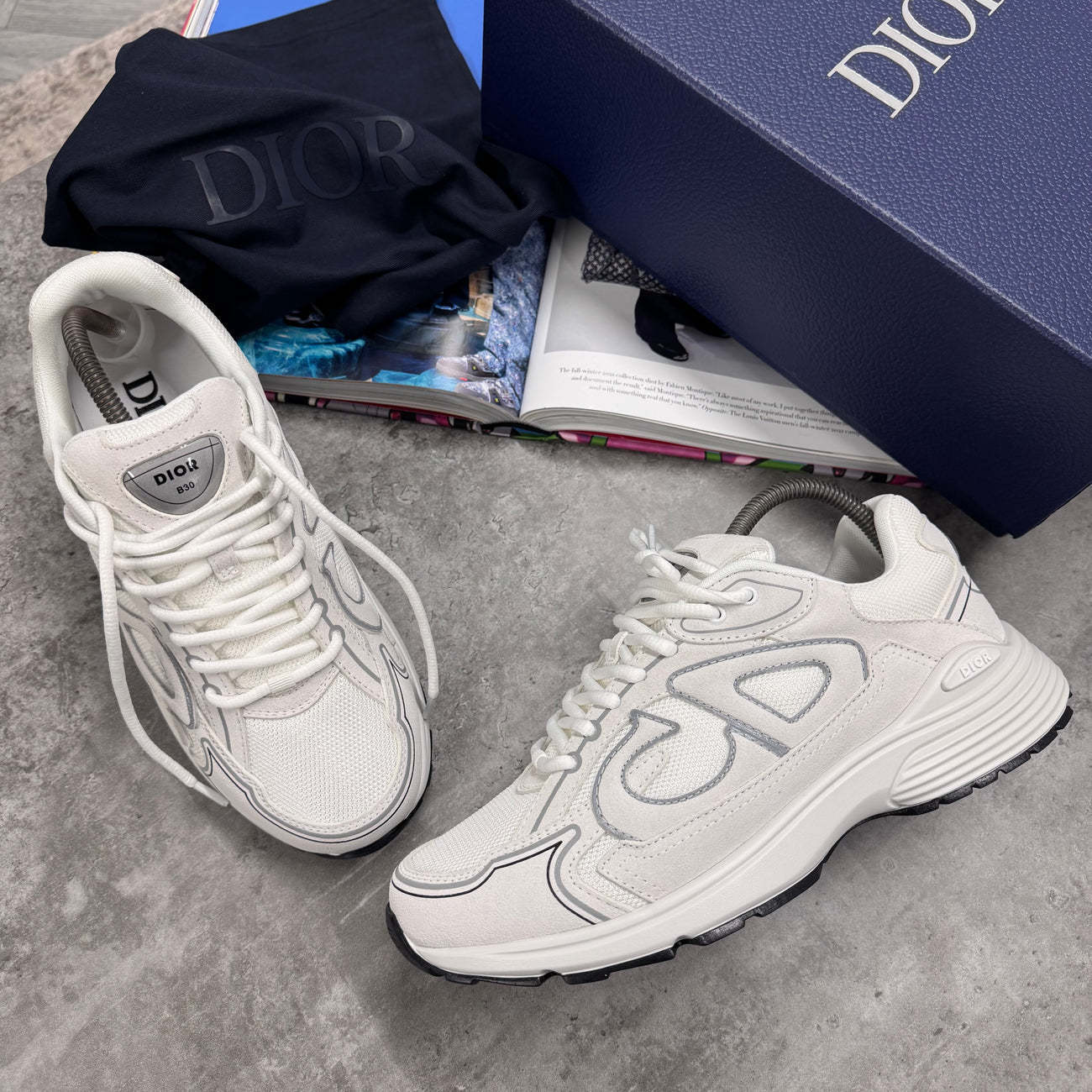 B30 TRAINER - WHITE SUEDE