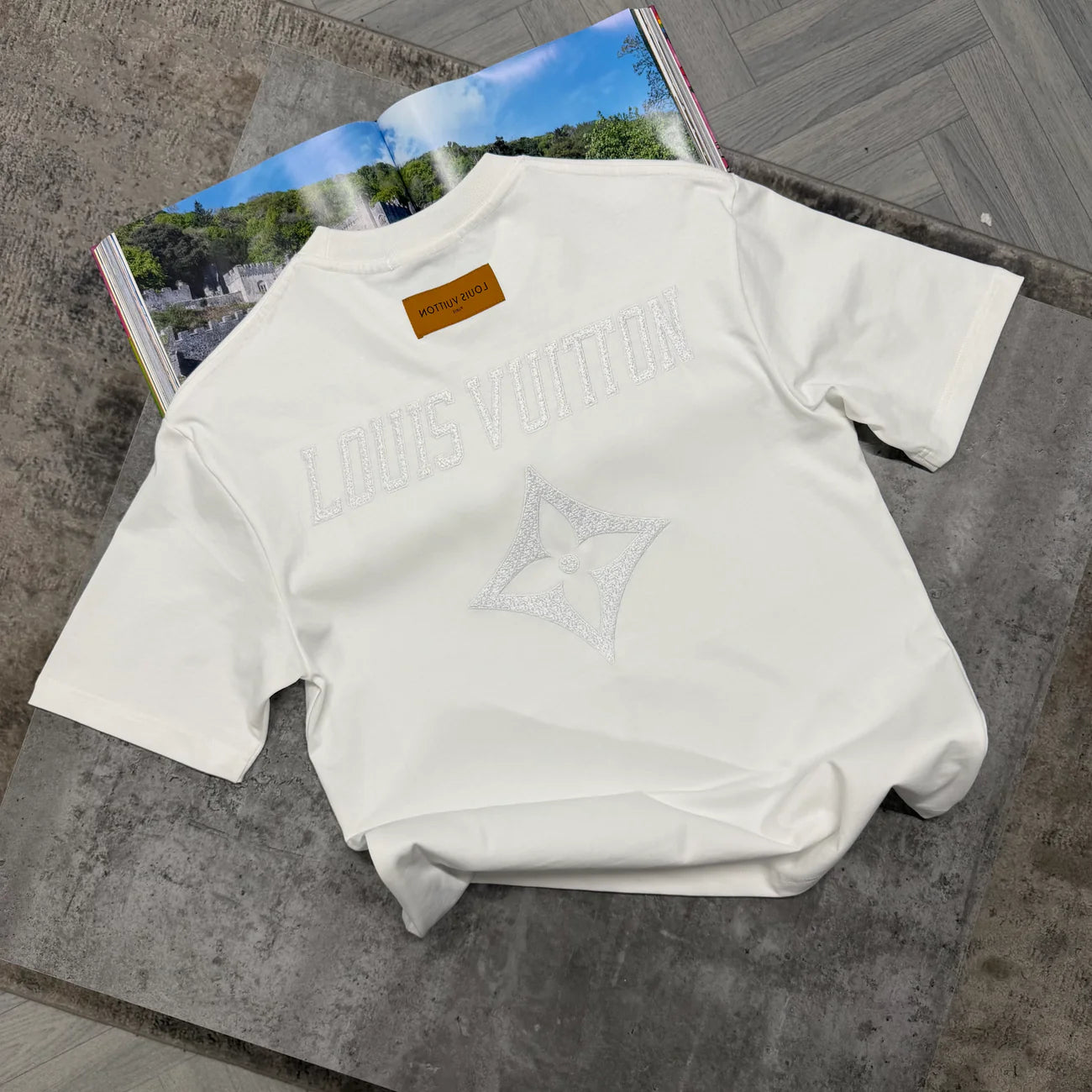 LVE T SHIRT - WHITE