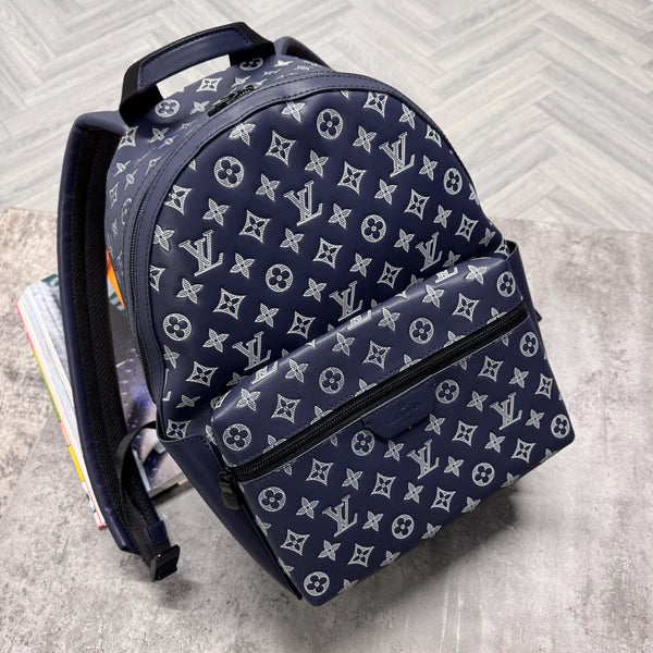 LVE MONOGRAM BACKPACK - NAVY