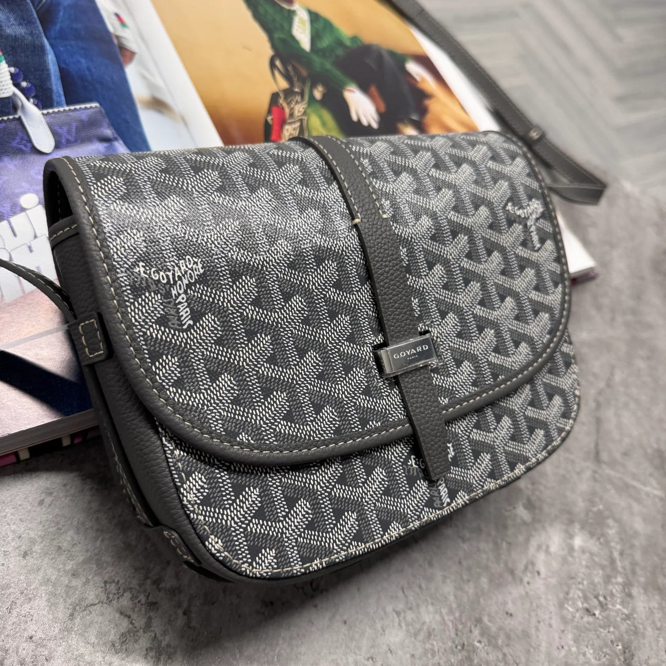(PRE ORDER) GYRD MAN BAG - GREY