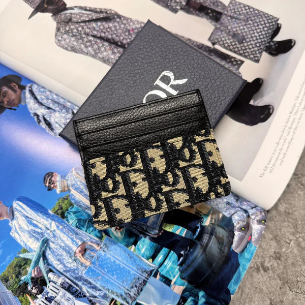 CD OBLIQUE CARDHOLDER - CREAM