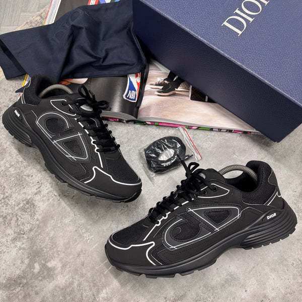 B30 TRAINER - BLACK