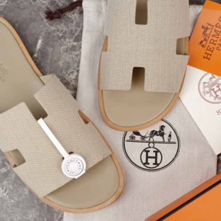 (PRE ORDER) H SLIDES - SAND