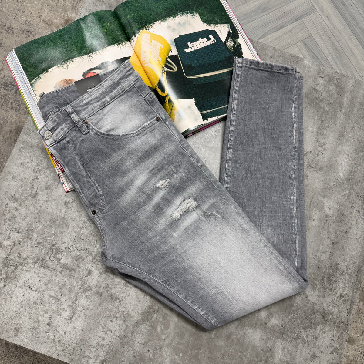 DSQ JEANS - GREY