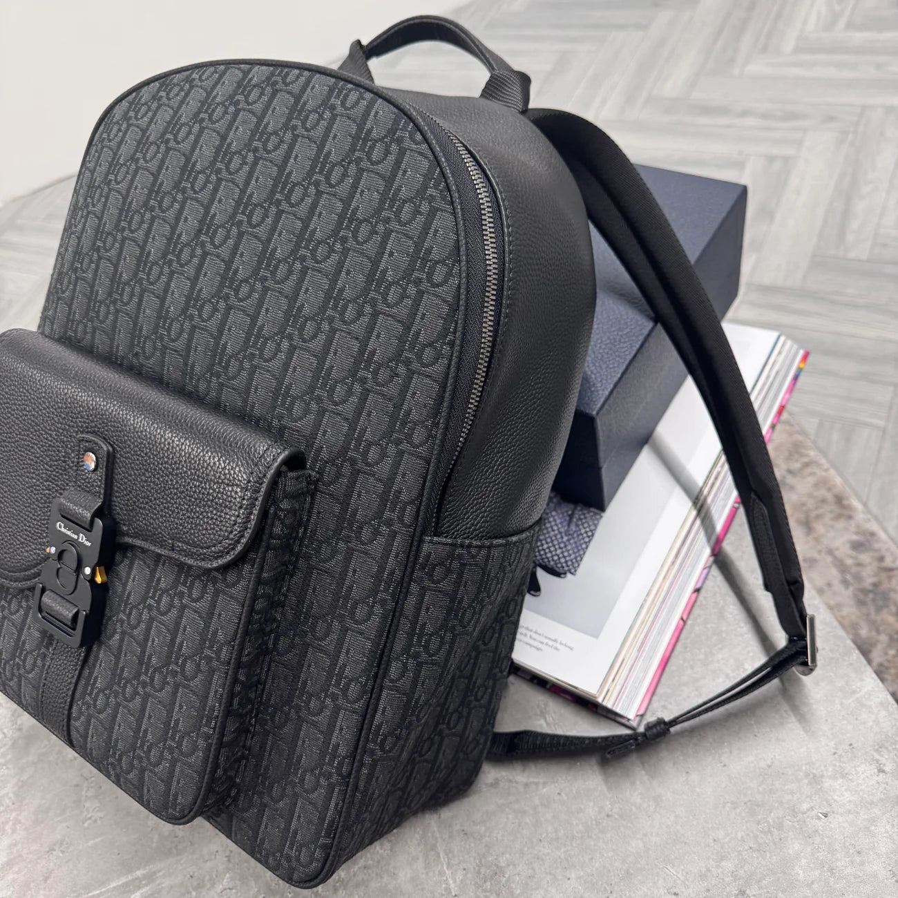 (PRE ORDER) CD SADDLE BACKPACK - BLACK