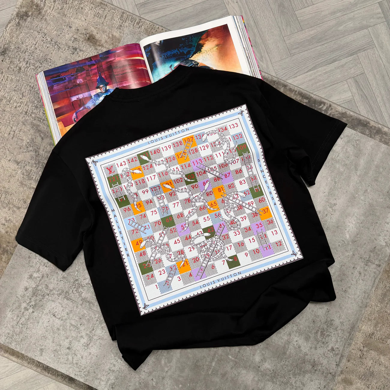 LVE 1854 TSHIRT - BLACK