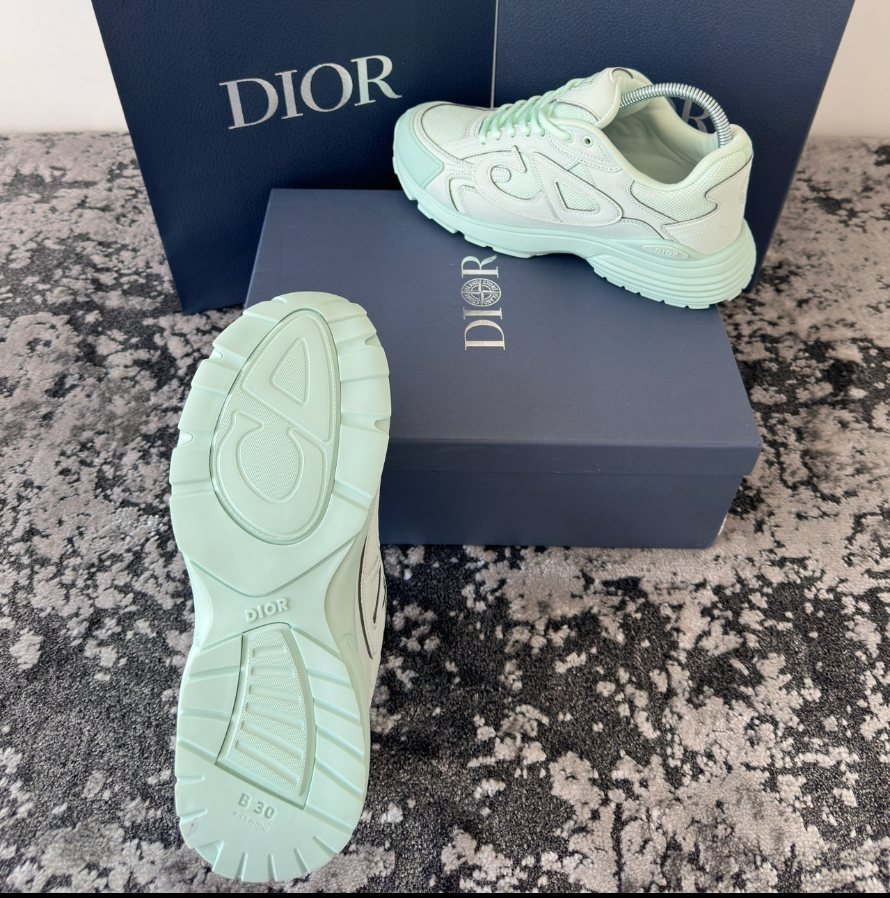 B30 x SI TRAINER - MINT