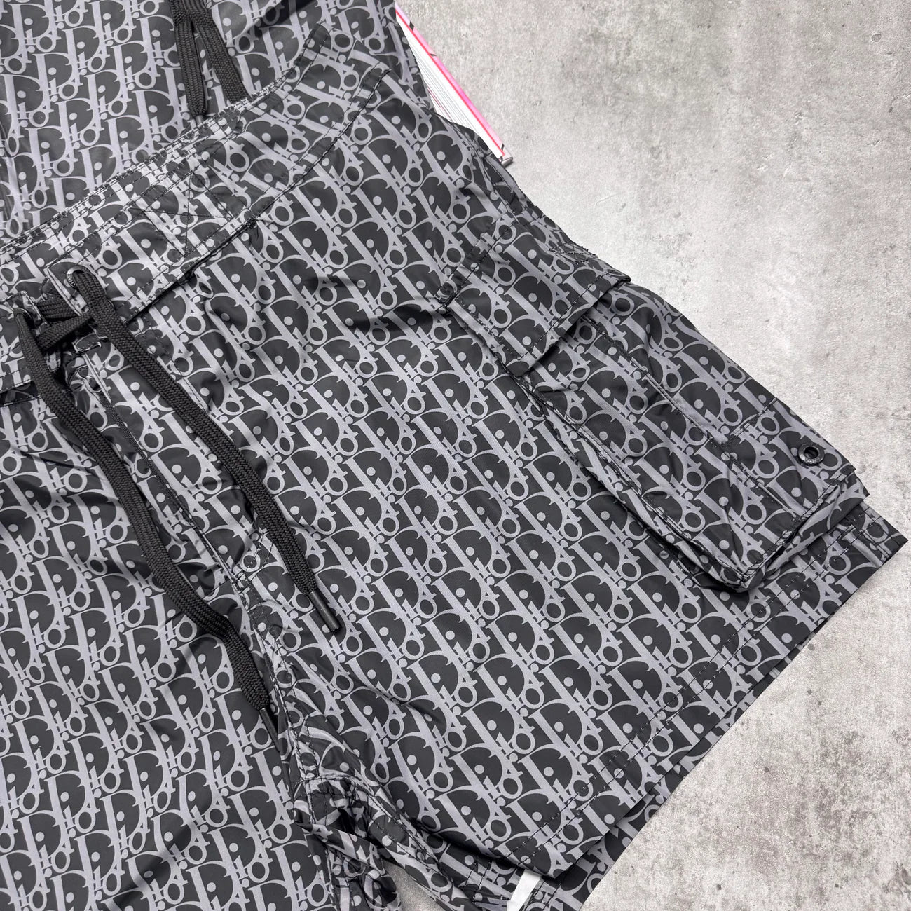 CD OBLIQUE SHORTS - BLACK