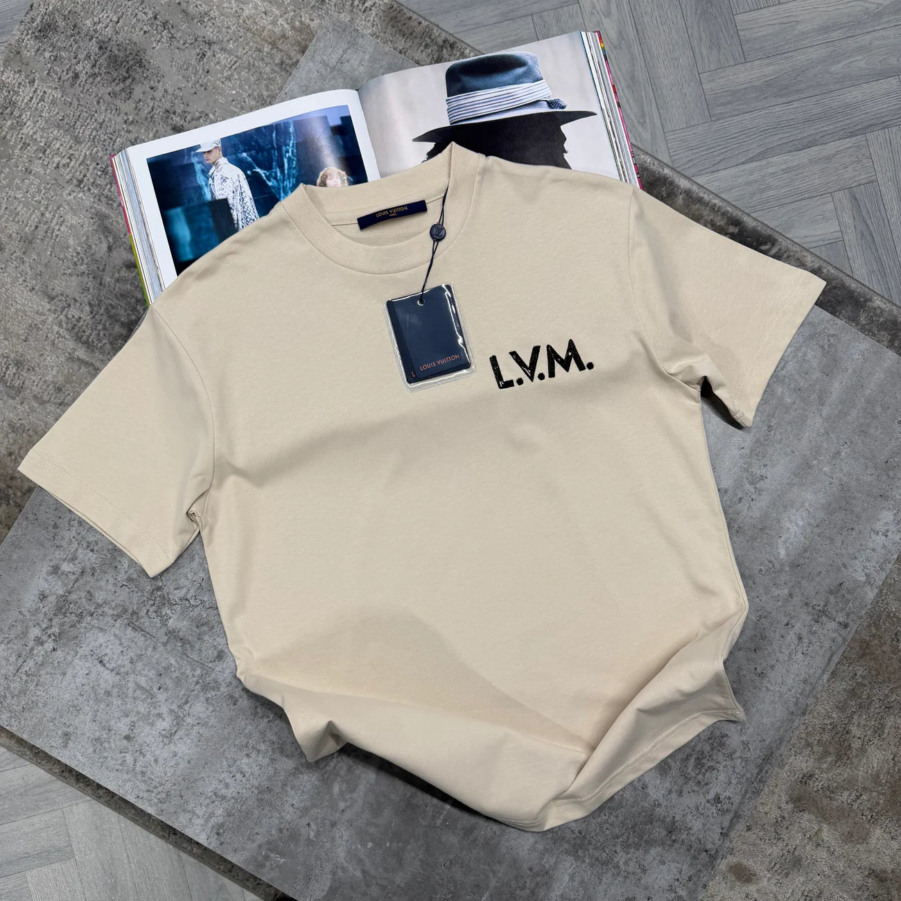 LVE LVM TSHIRT - BEIGE