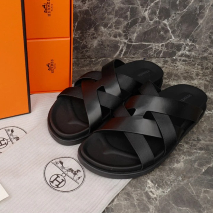 (PRE ORDER) H CROSSOVER SLIDES - BLACK