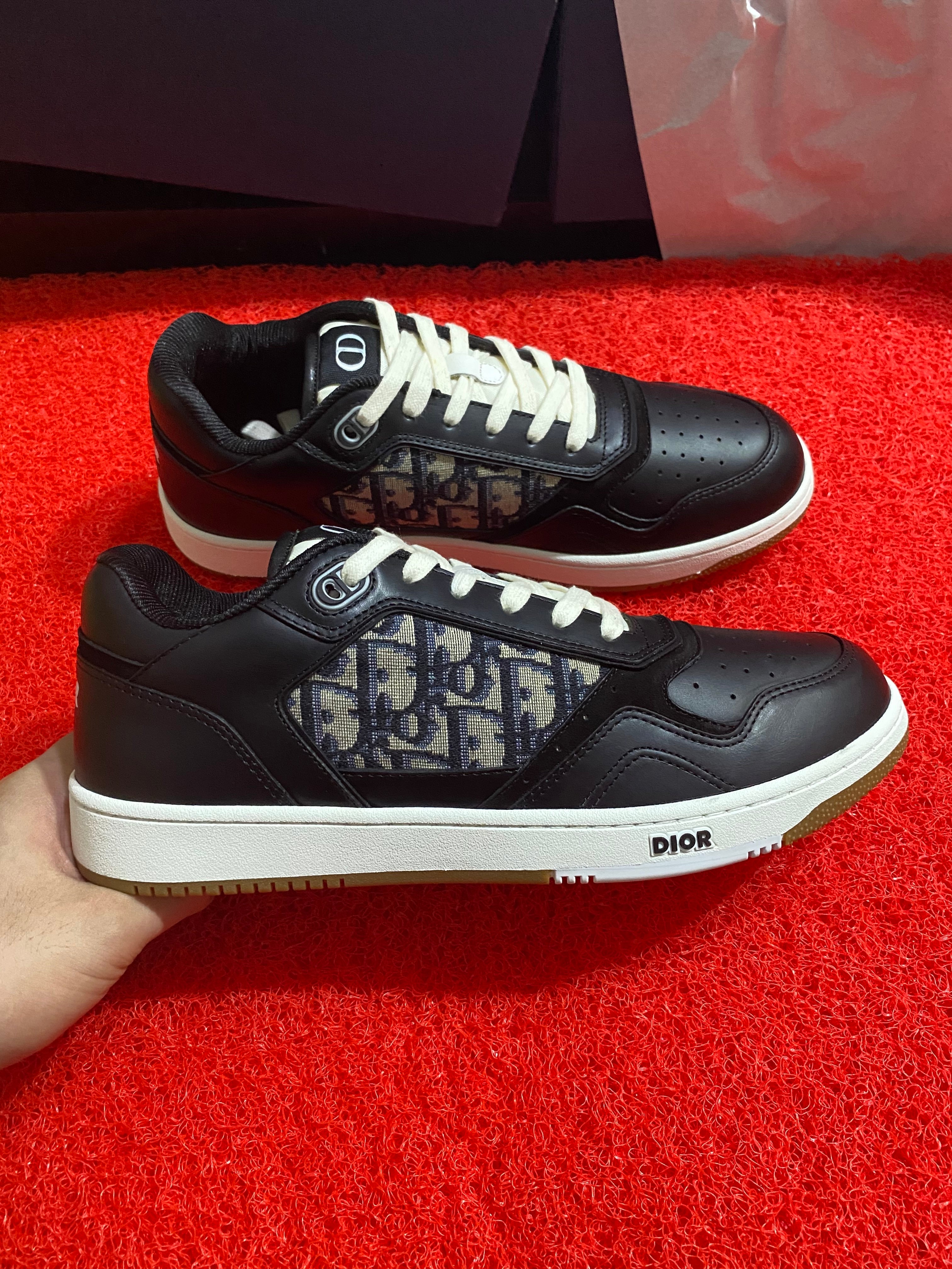 B27 TRAINER - BLACK