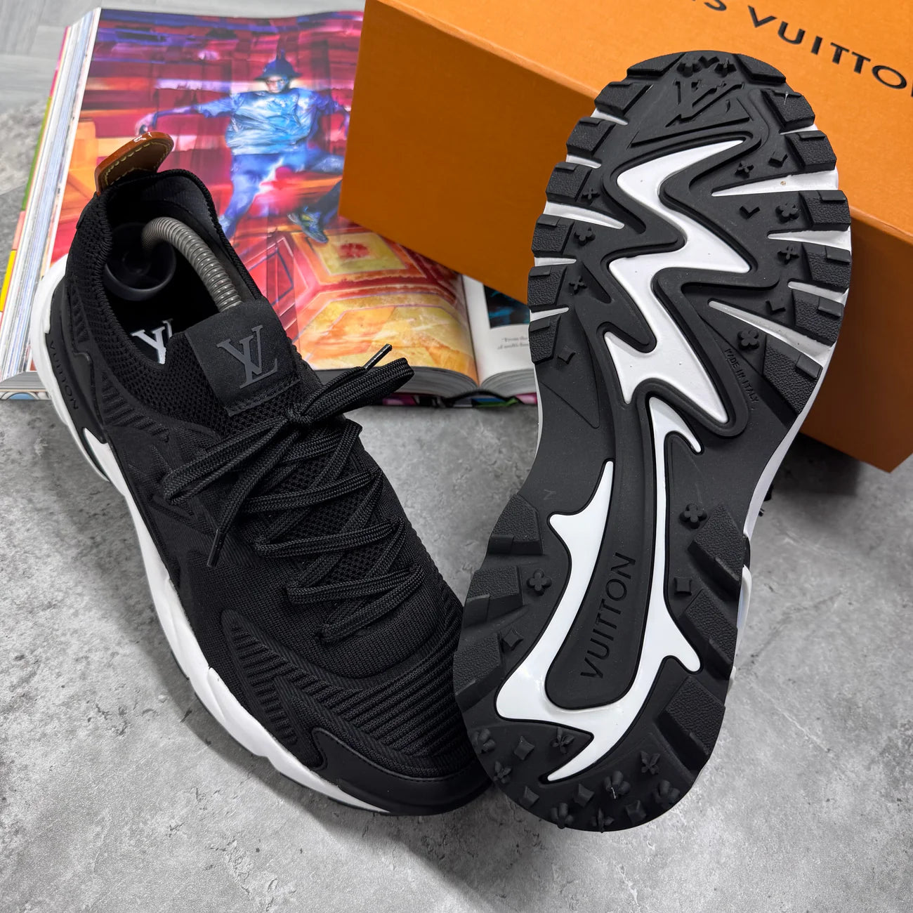 LVE TACTIC TRAINER - BLACK / WHITE