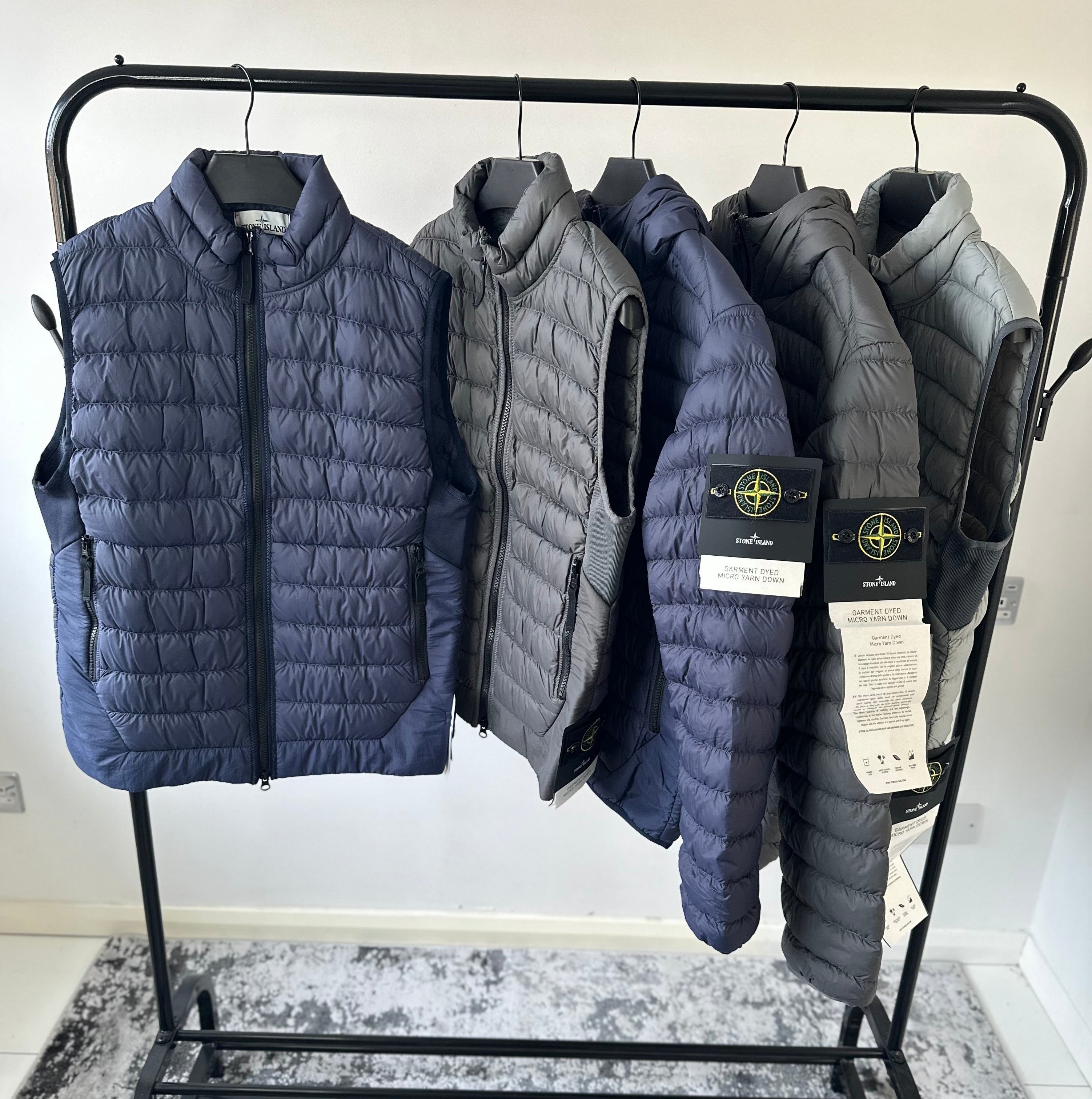 SI  MICRO YARN DOWN GILET - NAVY