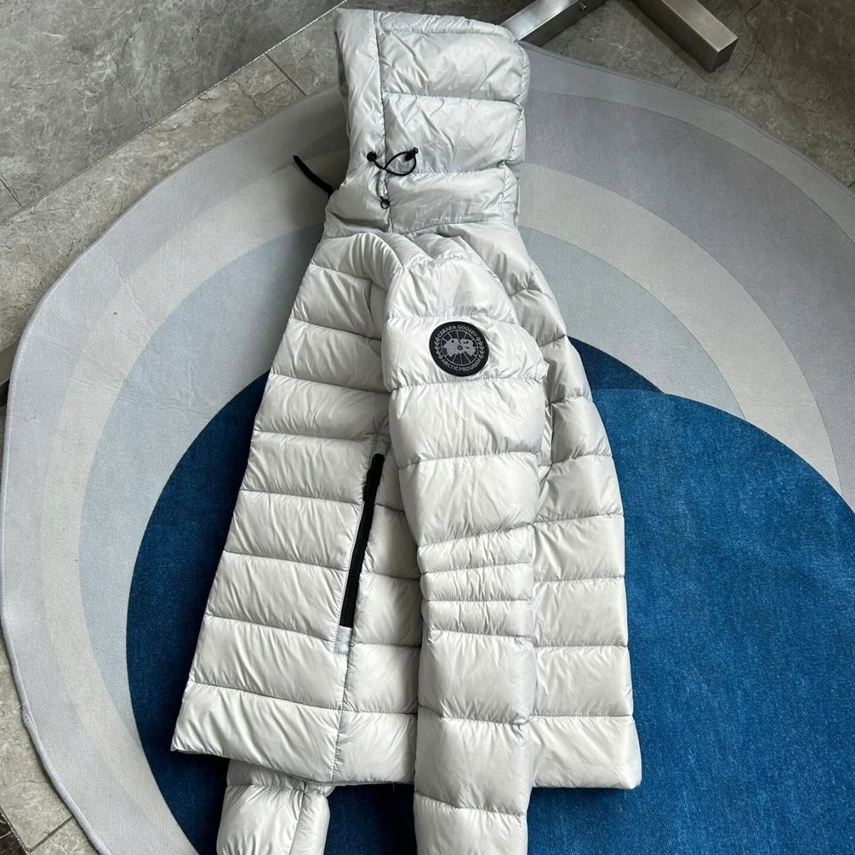 (PRE ORDER) CG CROFTON BLACK BADGE COAT - LIGHT GREY