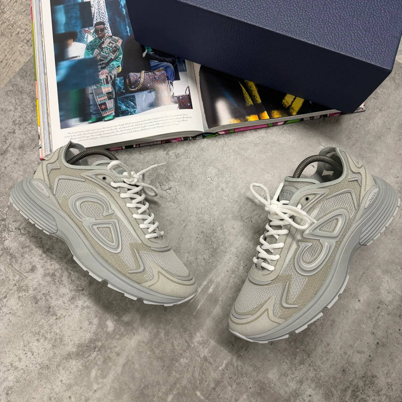 B30 TRAINER - GREY FROST