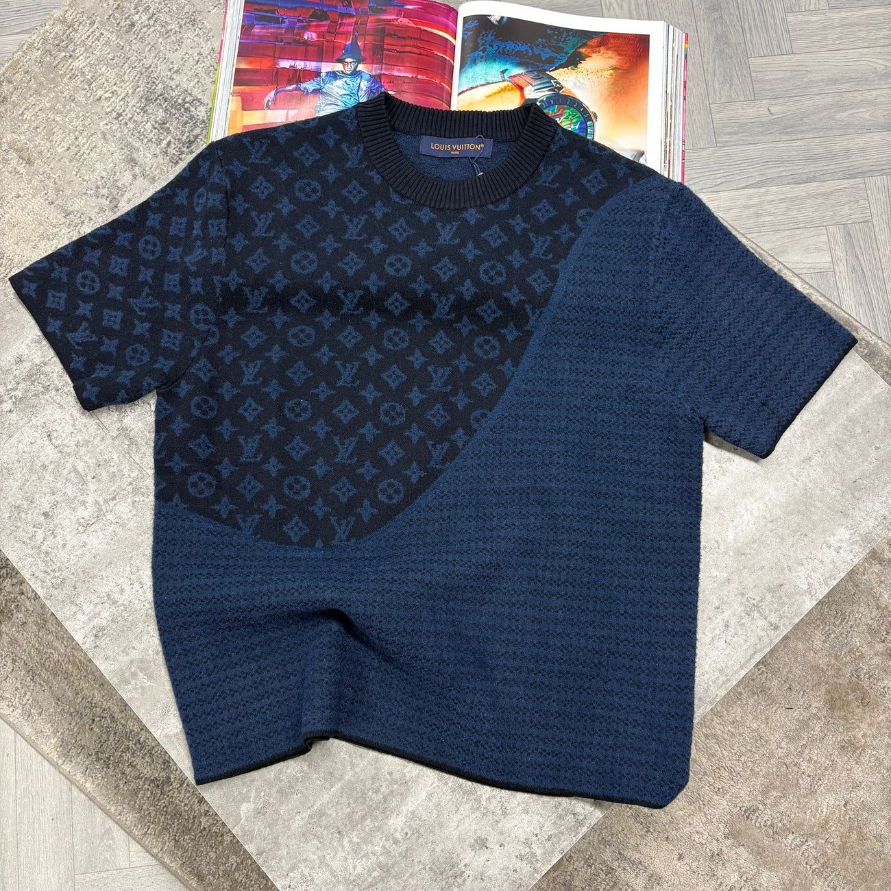 LVE KNITTED MONOGRAM TSHIRT - NAVY