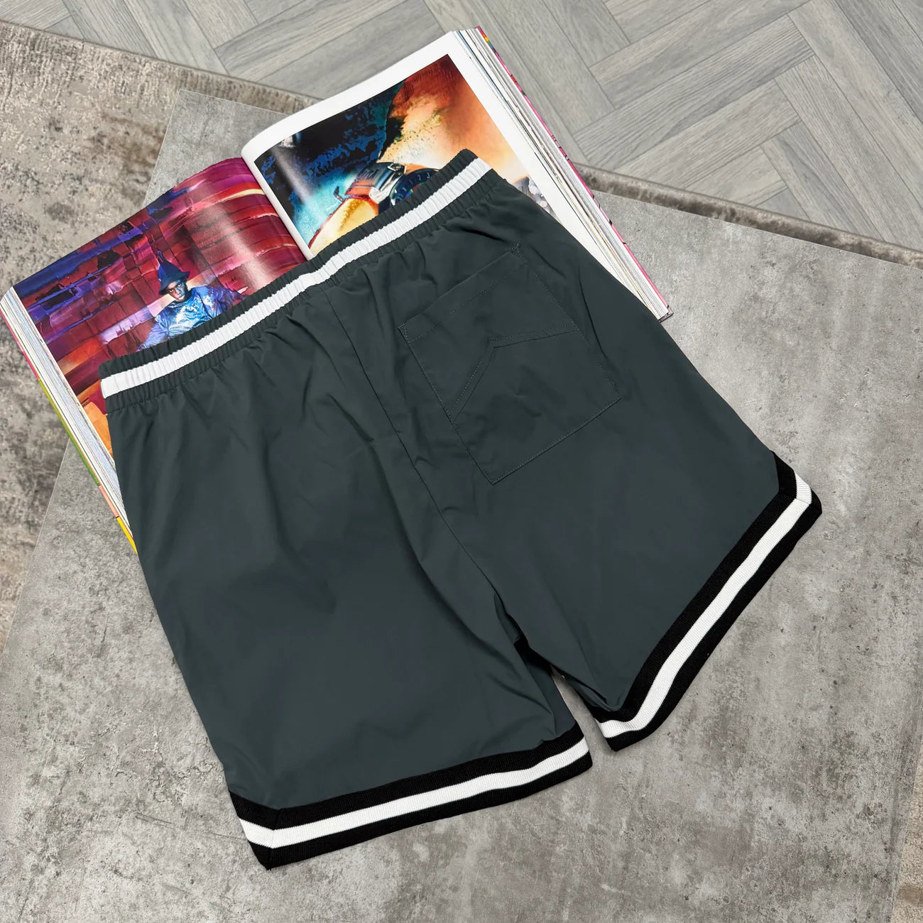 RHU SHORTS - ANTHRACITE