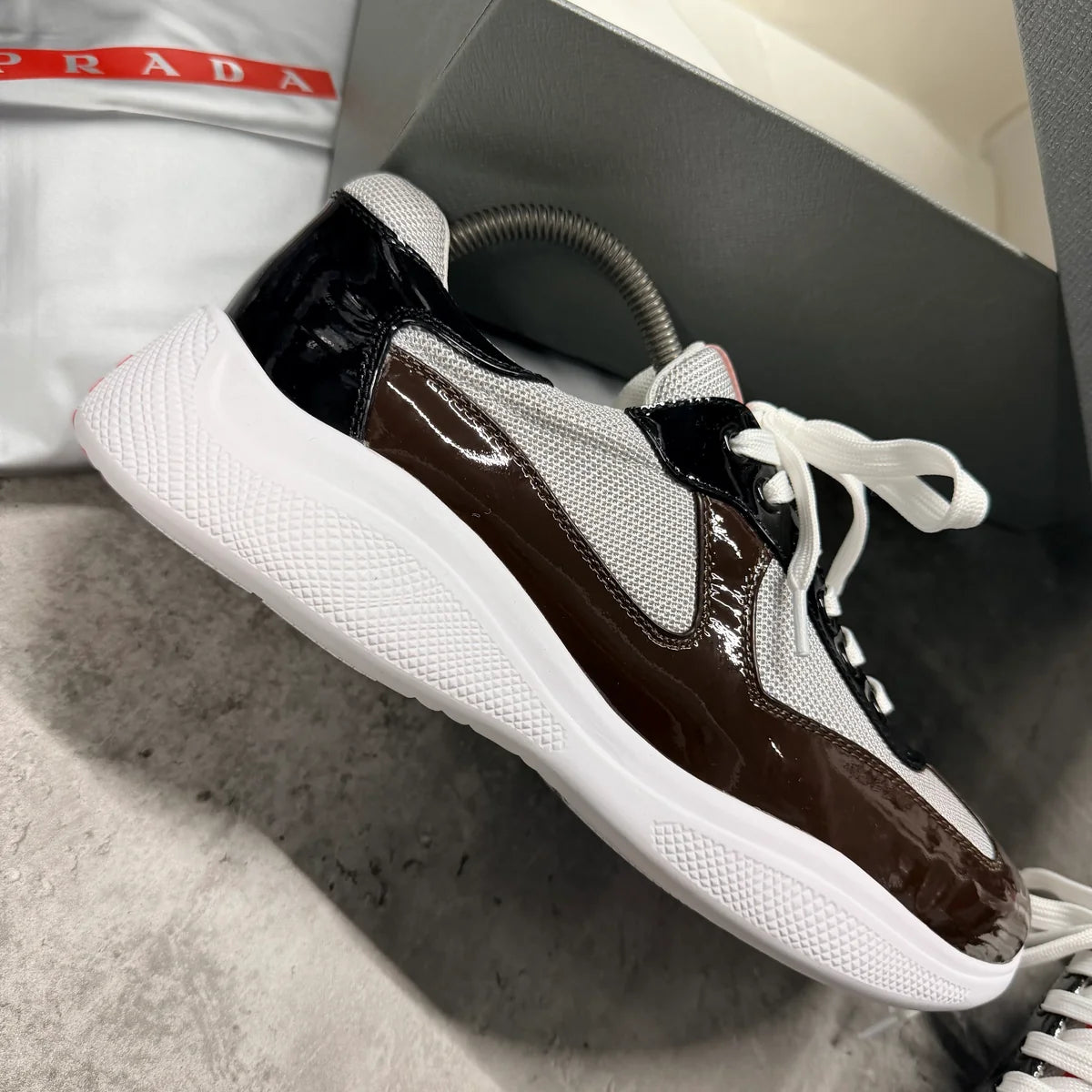 PDA TRAINER - BROWN / BLACK