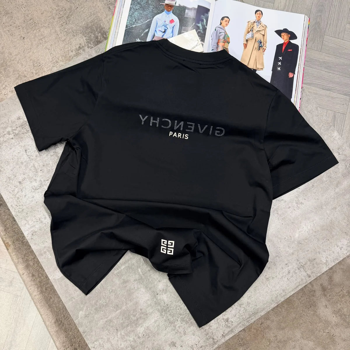 GVY PARIS T SHIRT - BLACK