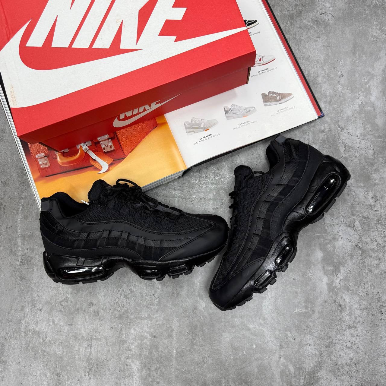 NI 95 TRAINERS - TRIPLE BLACK