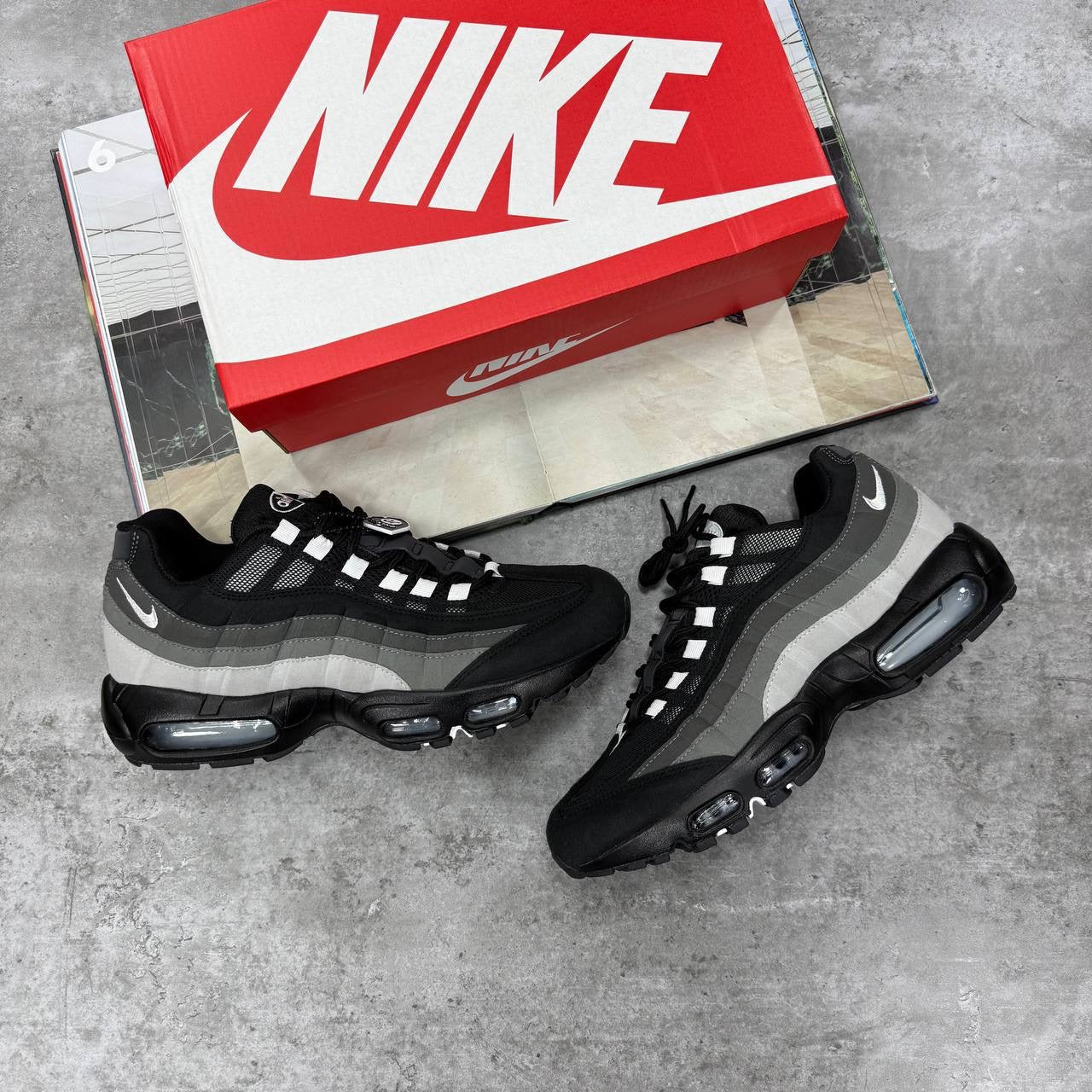 NI 95 TRAINERS - BLACK/GREY