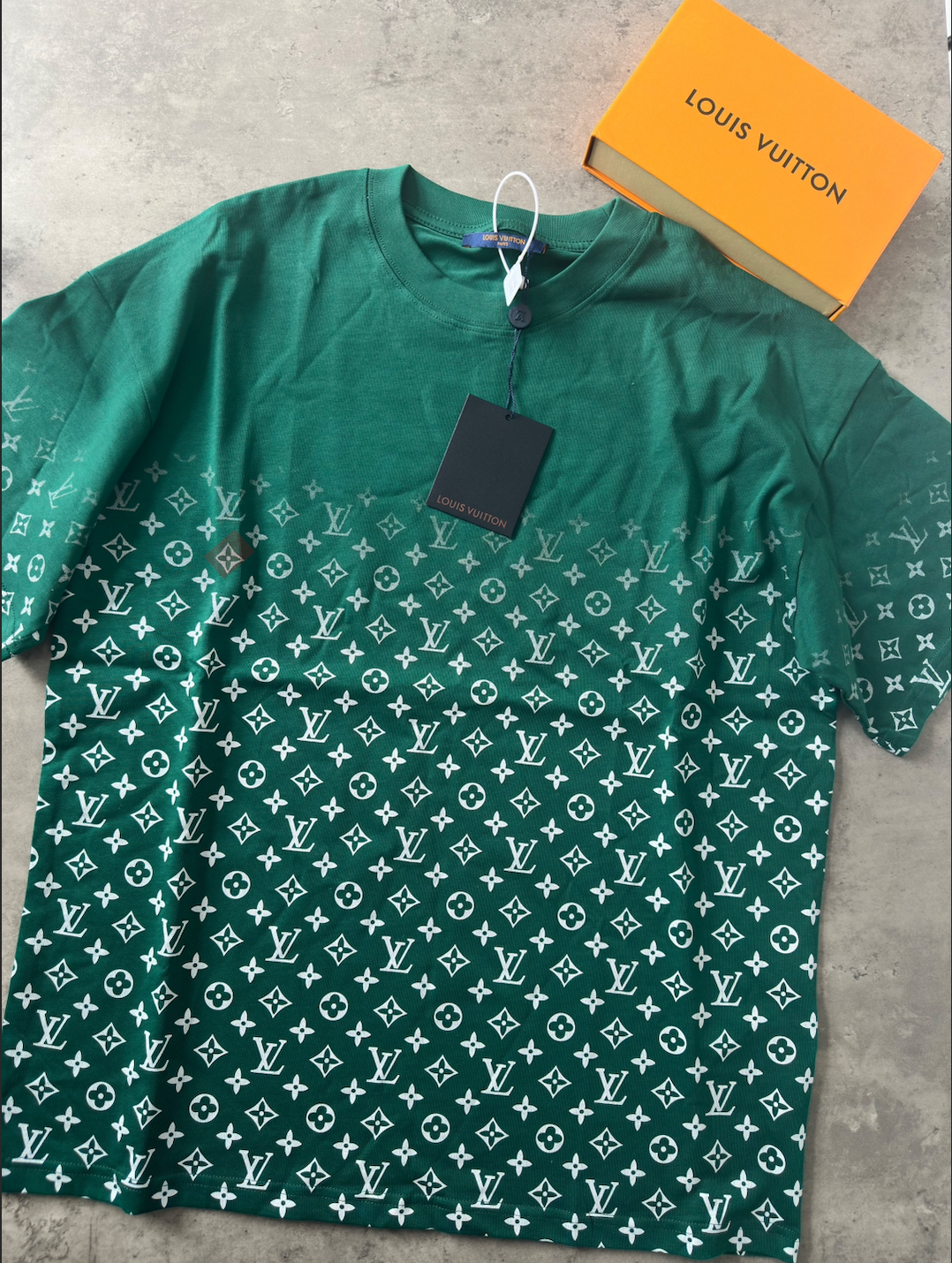 LVE TSHIRT - GREEN