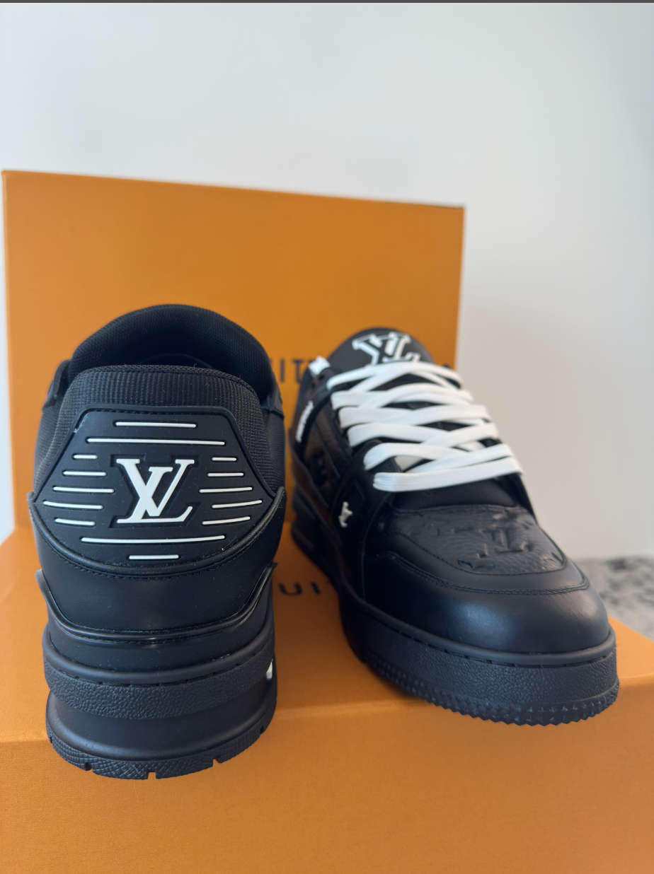 LVE TRAINERS - BLACK