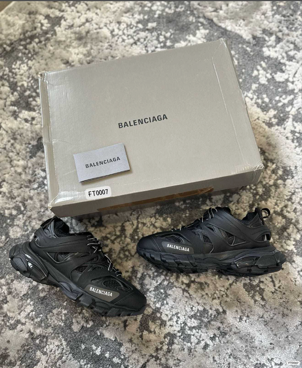 BLCG TRACK TRAINERS