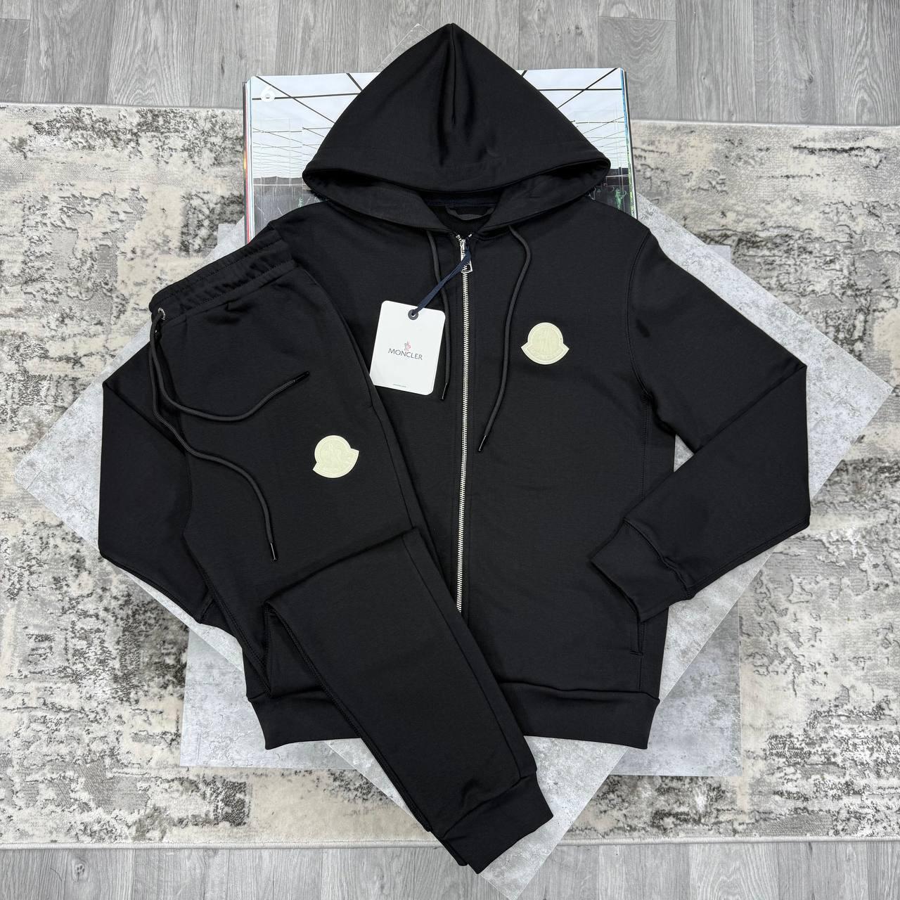 MNCLR TRACKSUIT - BLACK