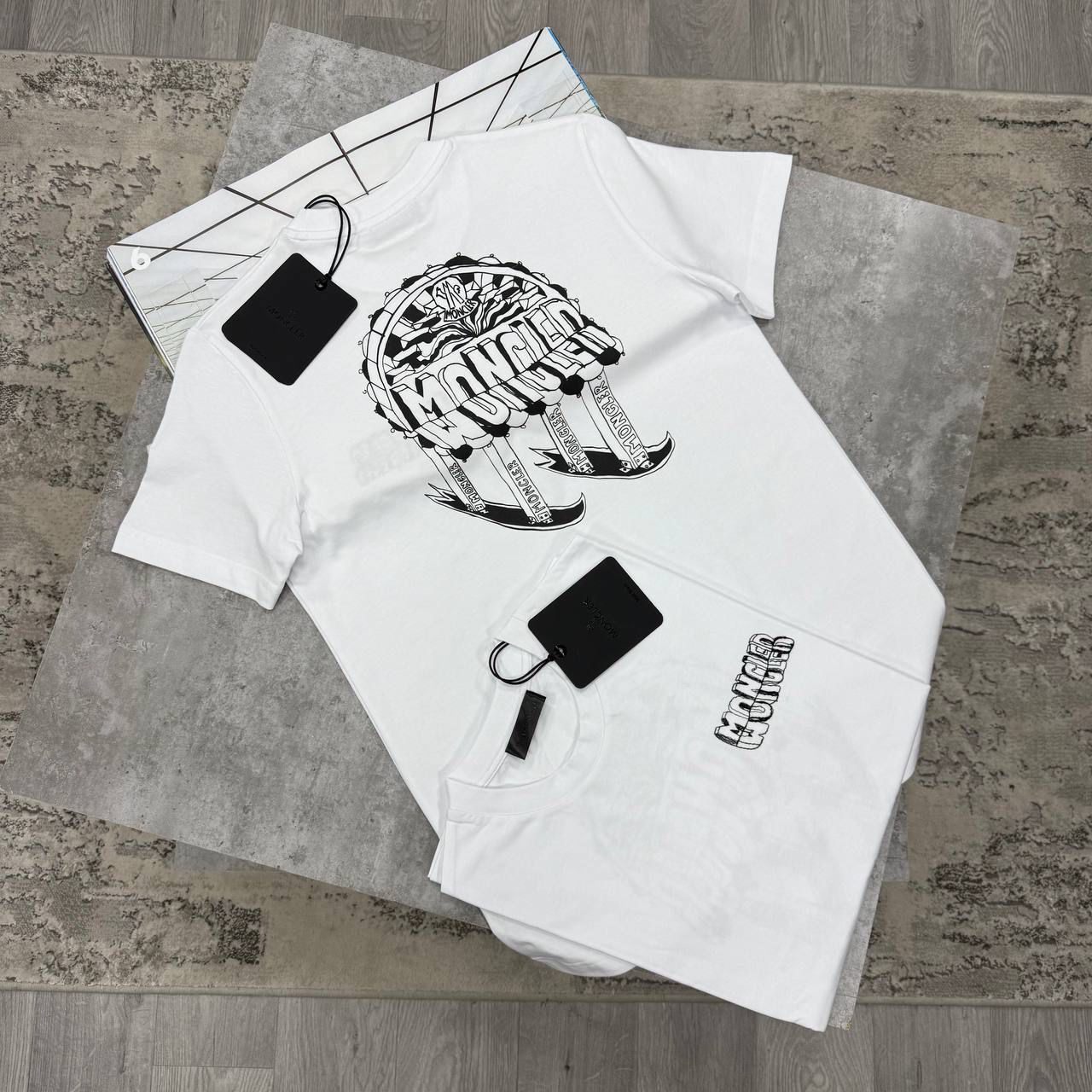 MNCLR SKETCH TSHIRT - WHITE